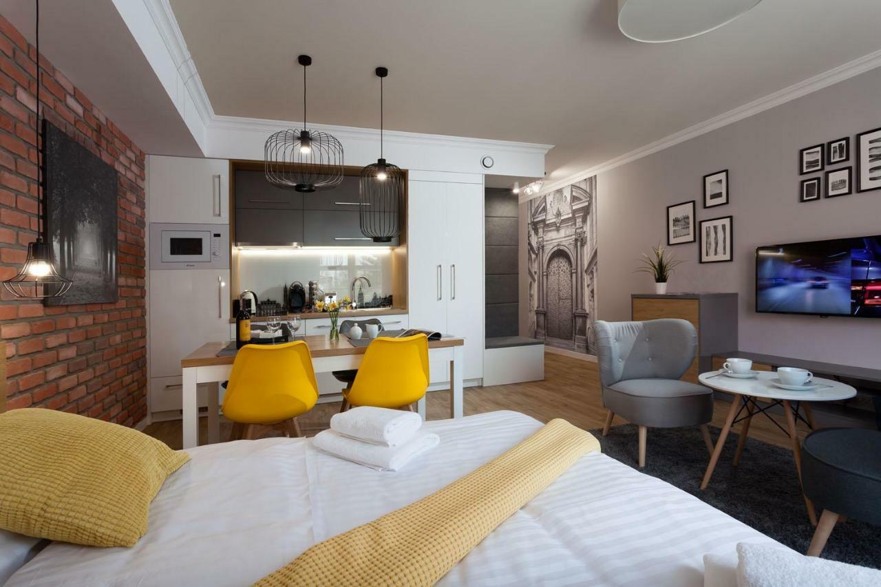 Silver Apartment Old Jewish Quarter كراكوفيا المظهر الخارجي الصورة